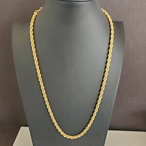Monet Gold Tone Twisted‎ Rope Necklace 22 Inches Long Excellent Condition